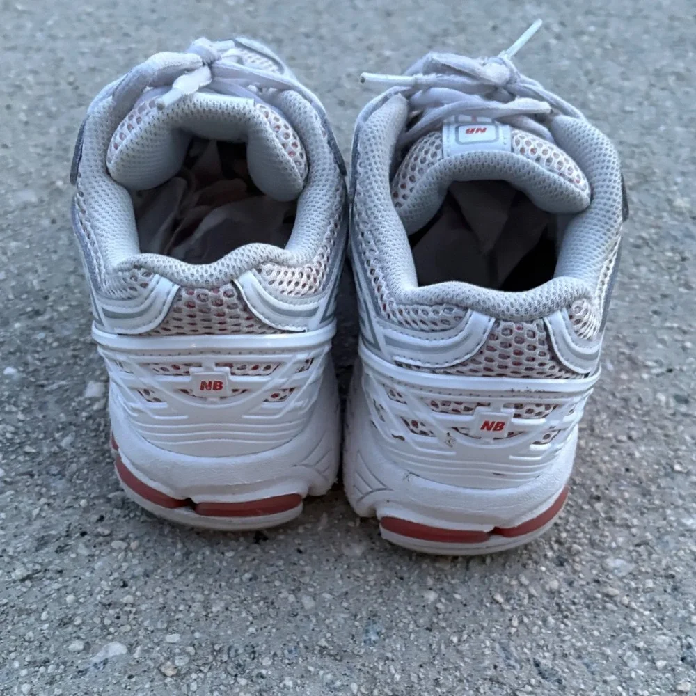 New Balance 1906R White Silver Red Mesh Running Shoes M1906RCI Mens 4 Womens 5.5